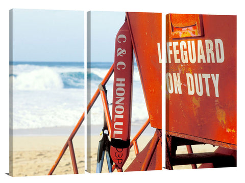 Lifeguard station at Rockpiles, north shore, Oahu